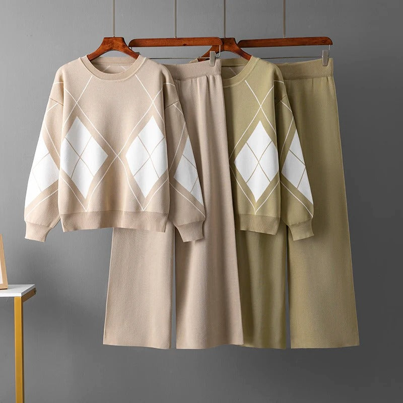 Hilla - Warm Two Piece Sweater Set