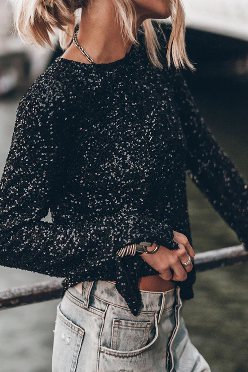 Silver Top - Elegance and Comfort with Sequins and Long Sleeves