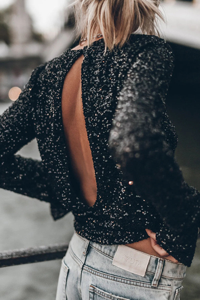 Silver Top - Elegance and Comfort with Sequins and Long Sleeves