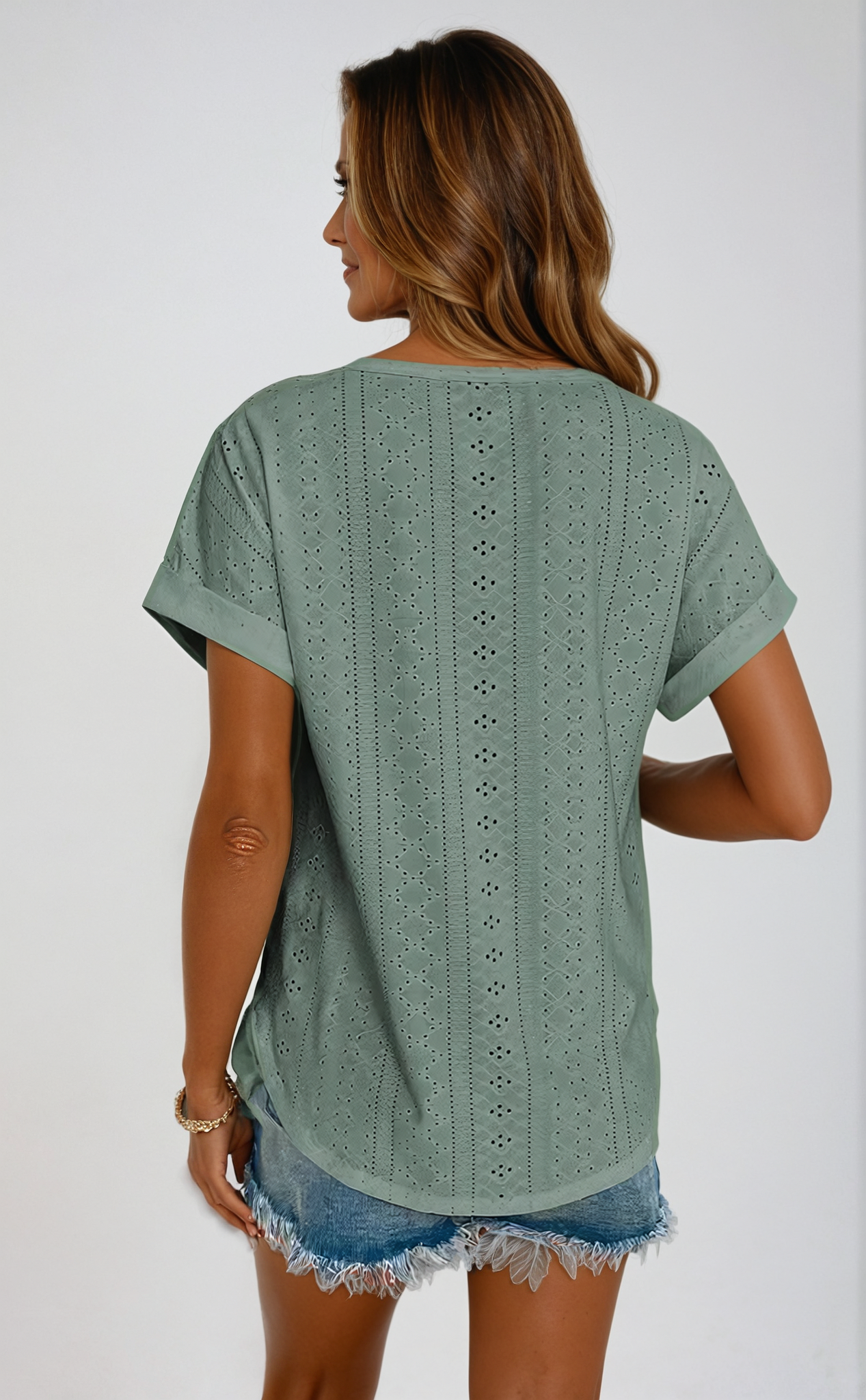 Riza | Casual Eyelet Top