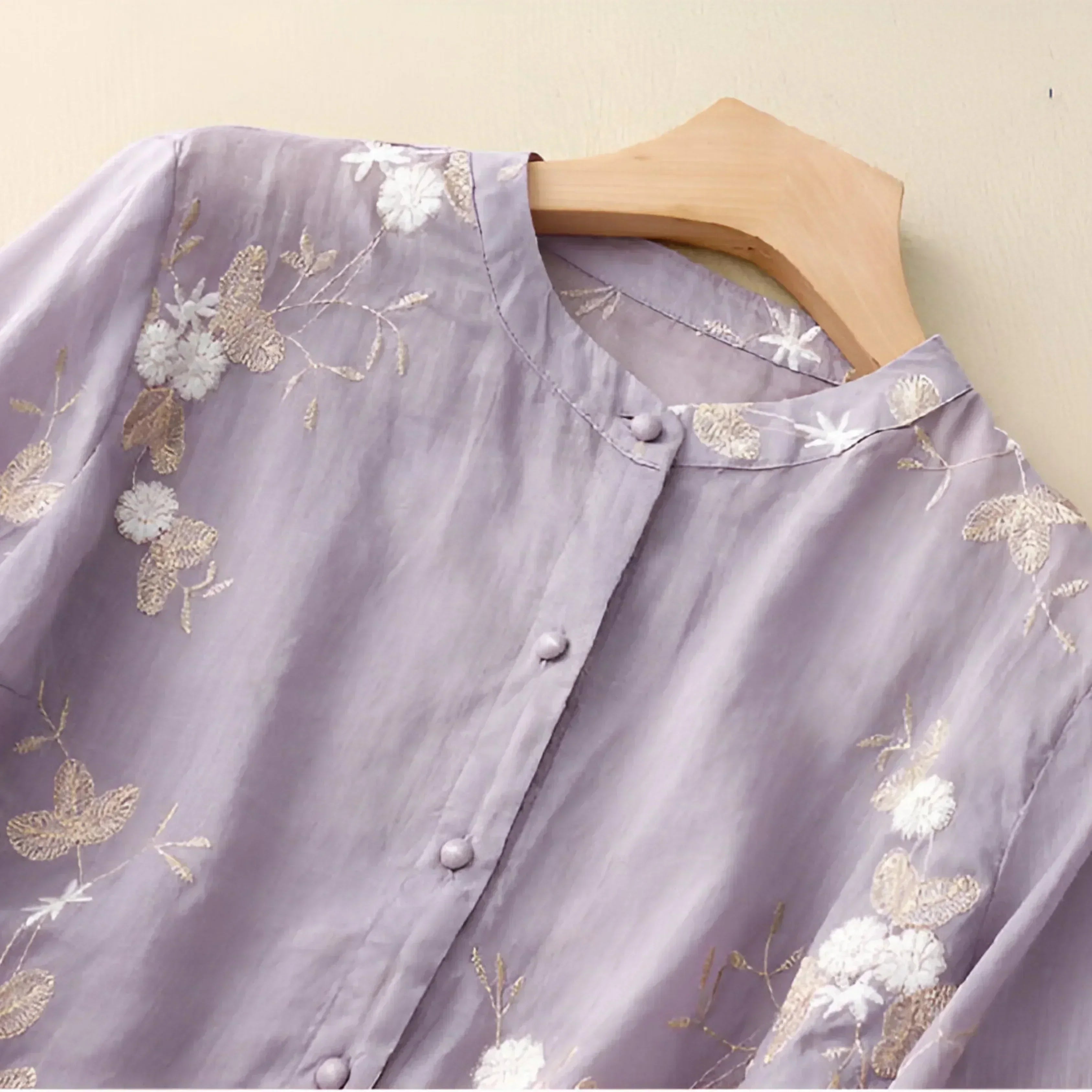 Stella | Lightweight blouse