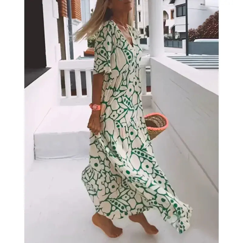 Christine | Flowing and Light Summer Dress
