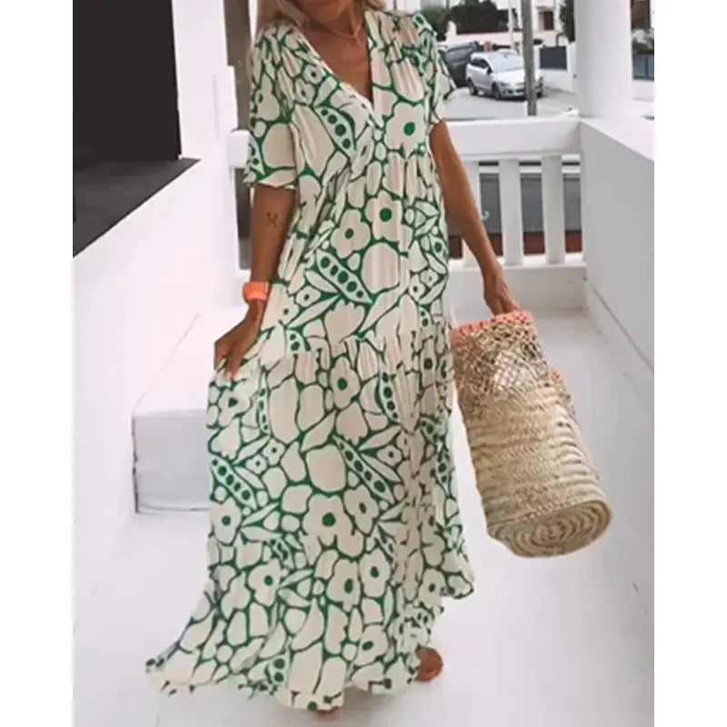 Christine | Flowing and Light Summer Dress
