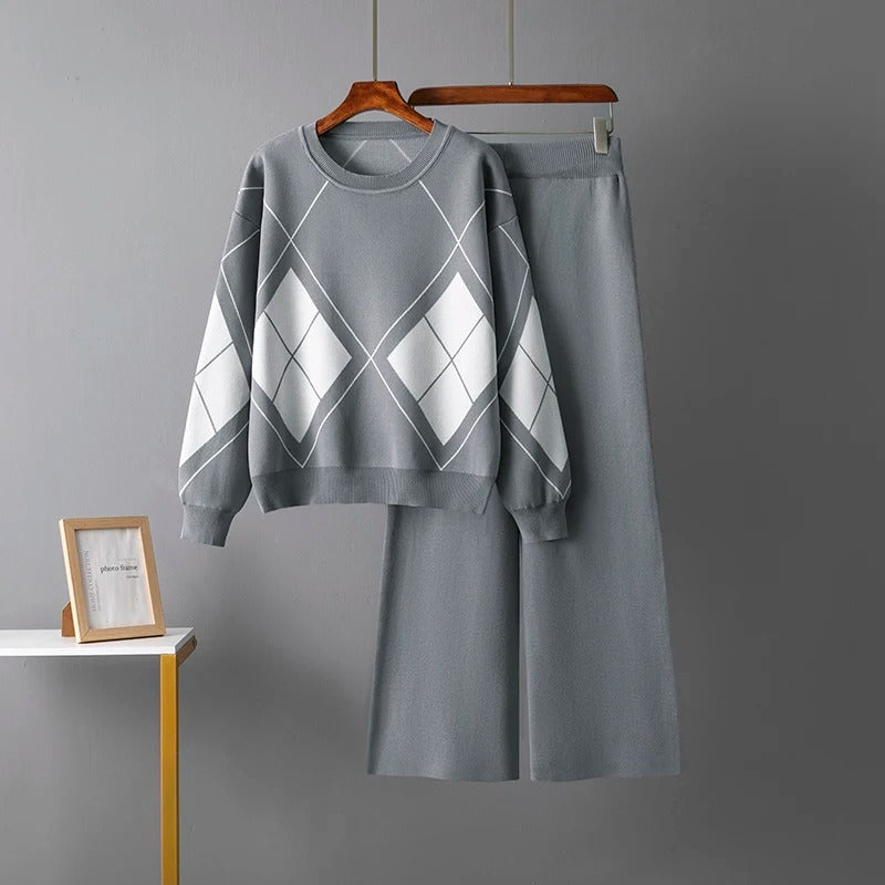Hilla - Warm Two Piece Sweater Set