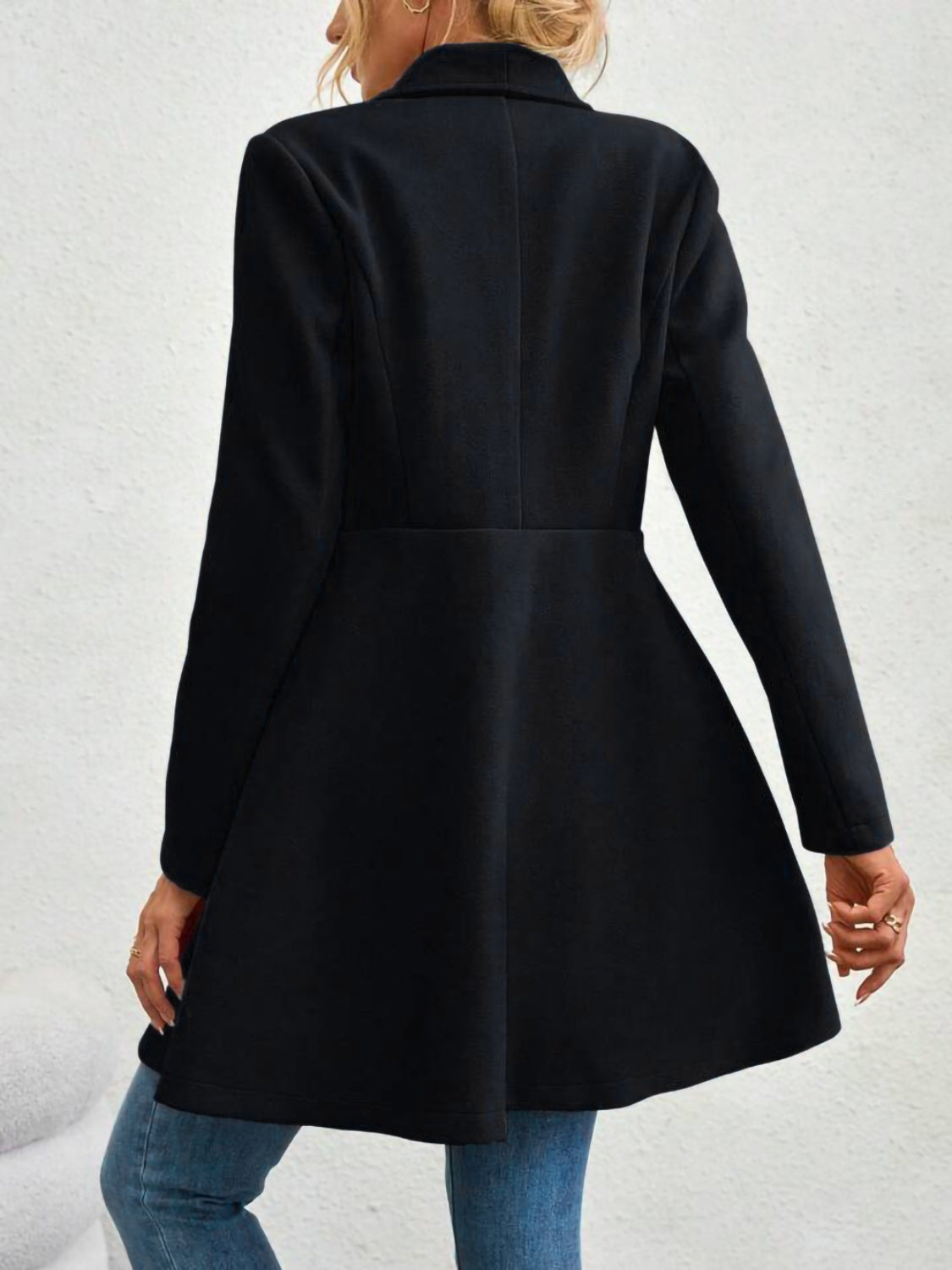 Tina - Elegant Button-Up Coat