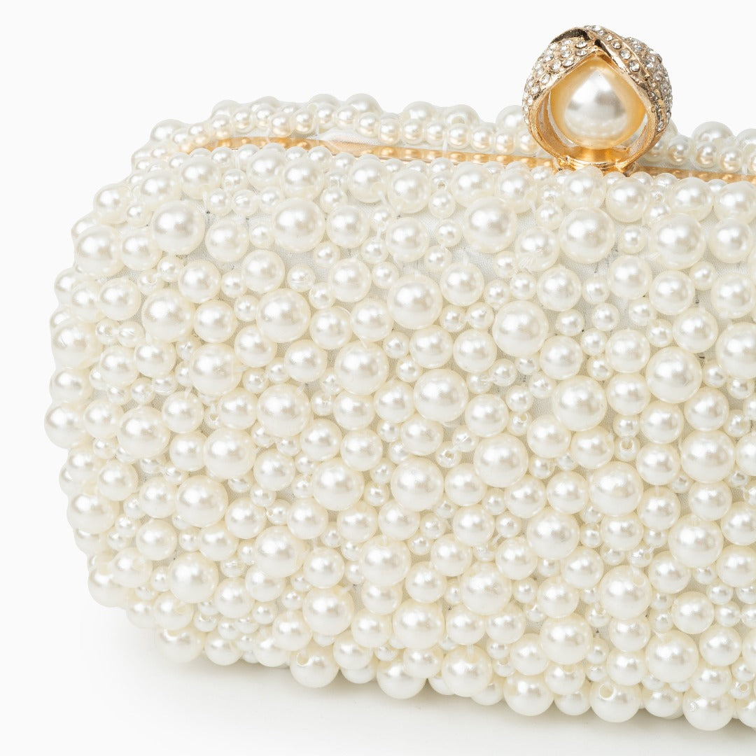 Air Pearl Clutch Bag