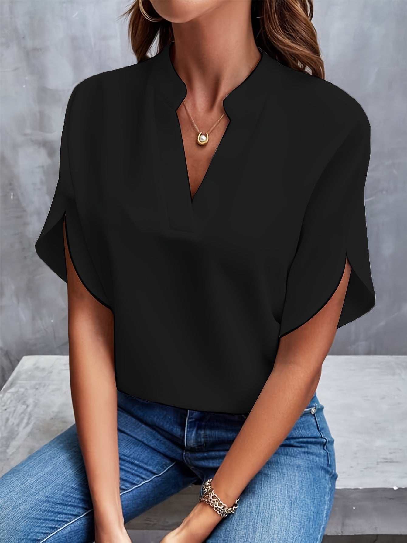 Christie - Elegant Blouse