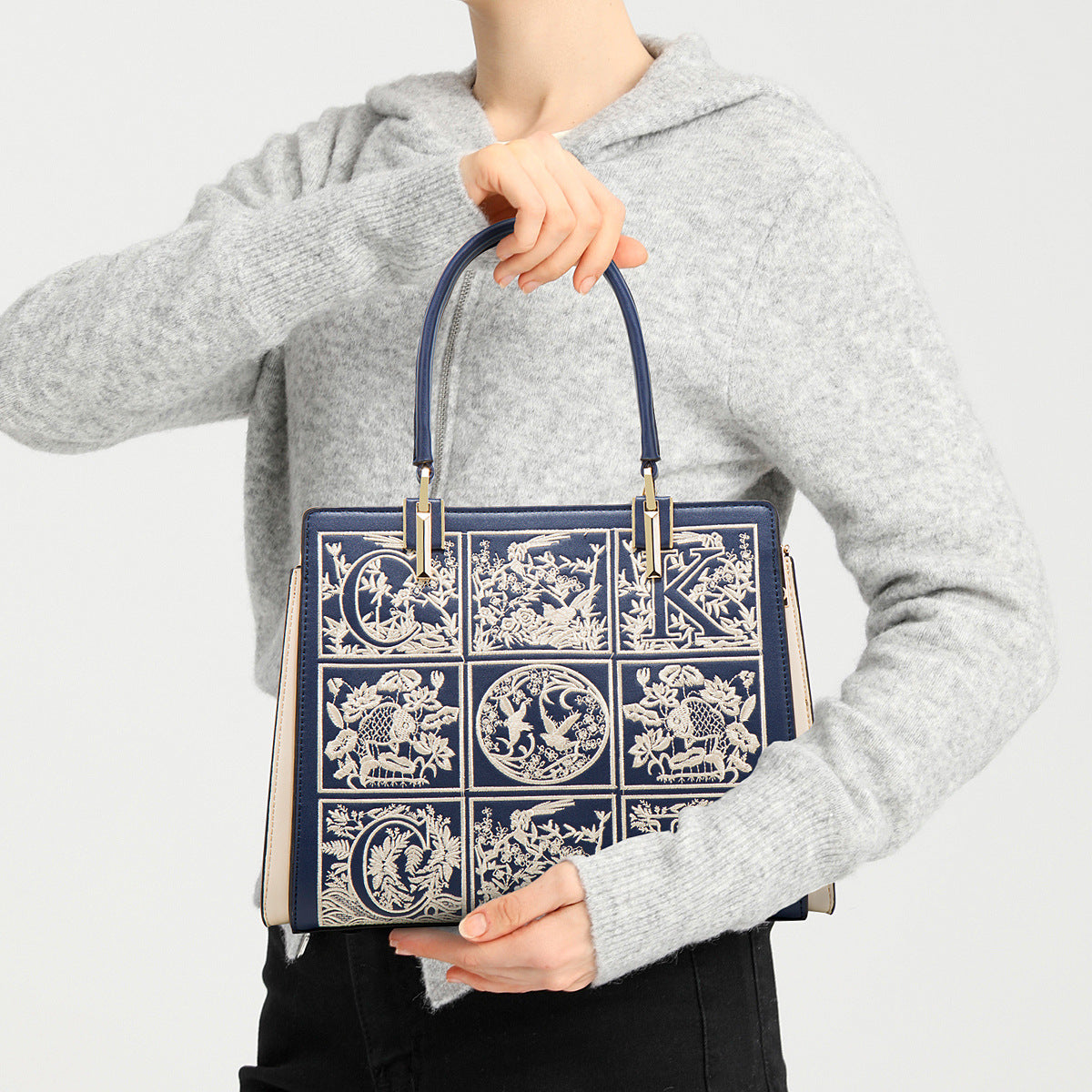 Marseille Embroidery Medium Tote Bag