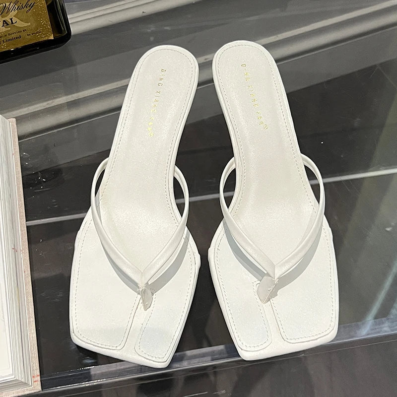 Luna Metallic Heel – Shine Bright with Every Step