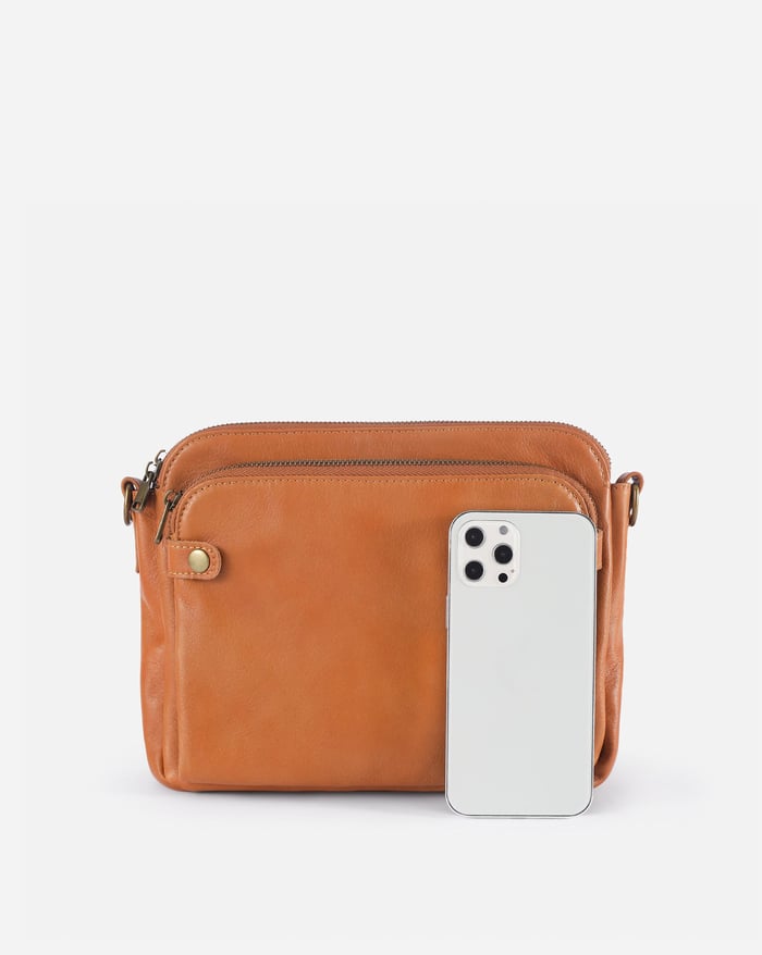 Aria Masterpiece | Classic Shoulder Bag
