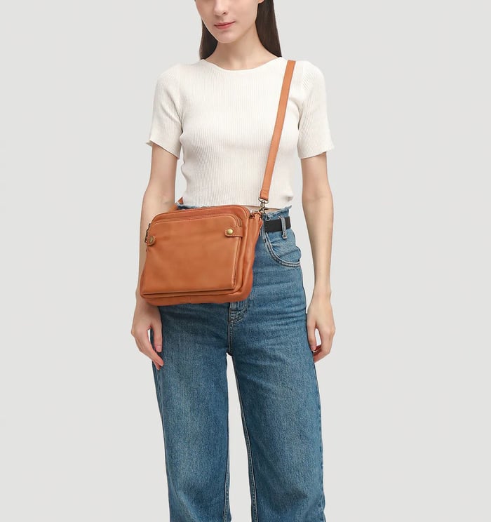 Aria Masterpiece | Classic Shoulder Bag