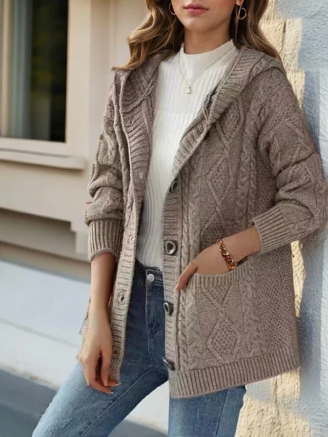 Lina - Elegant Diamond Stitch Cardigan
