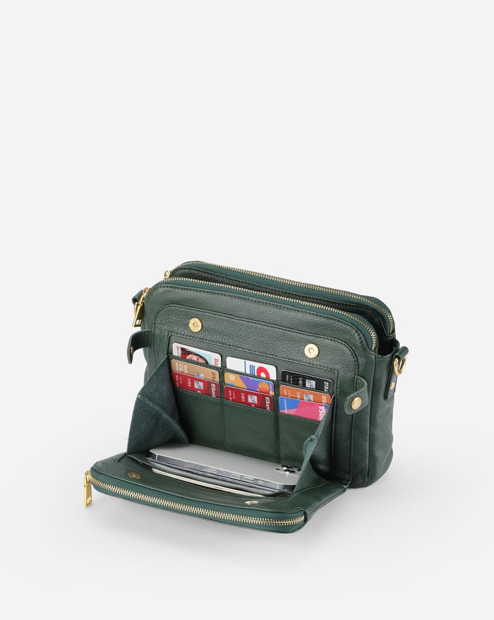 Aria Masterpiece | Classic Shoulder Bag