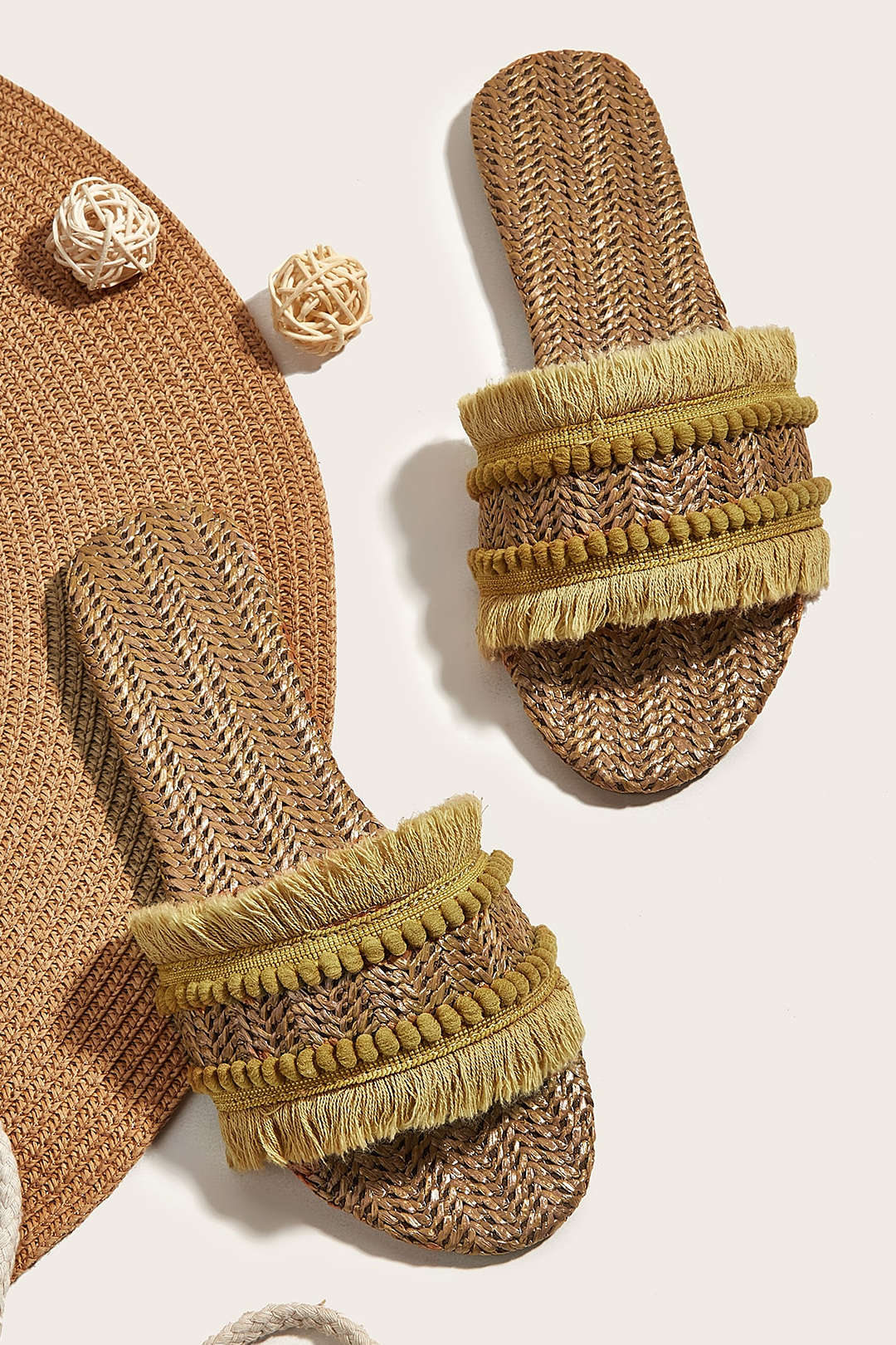 Flare Fringe Slippers