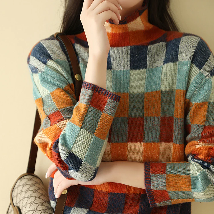 Olivia - Soft Patchwork Turtleneck