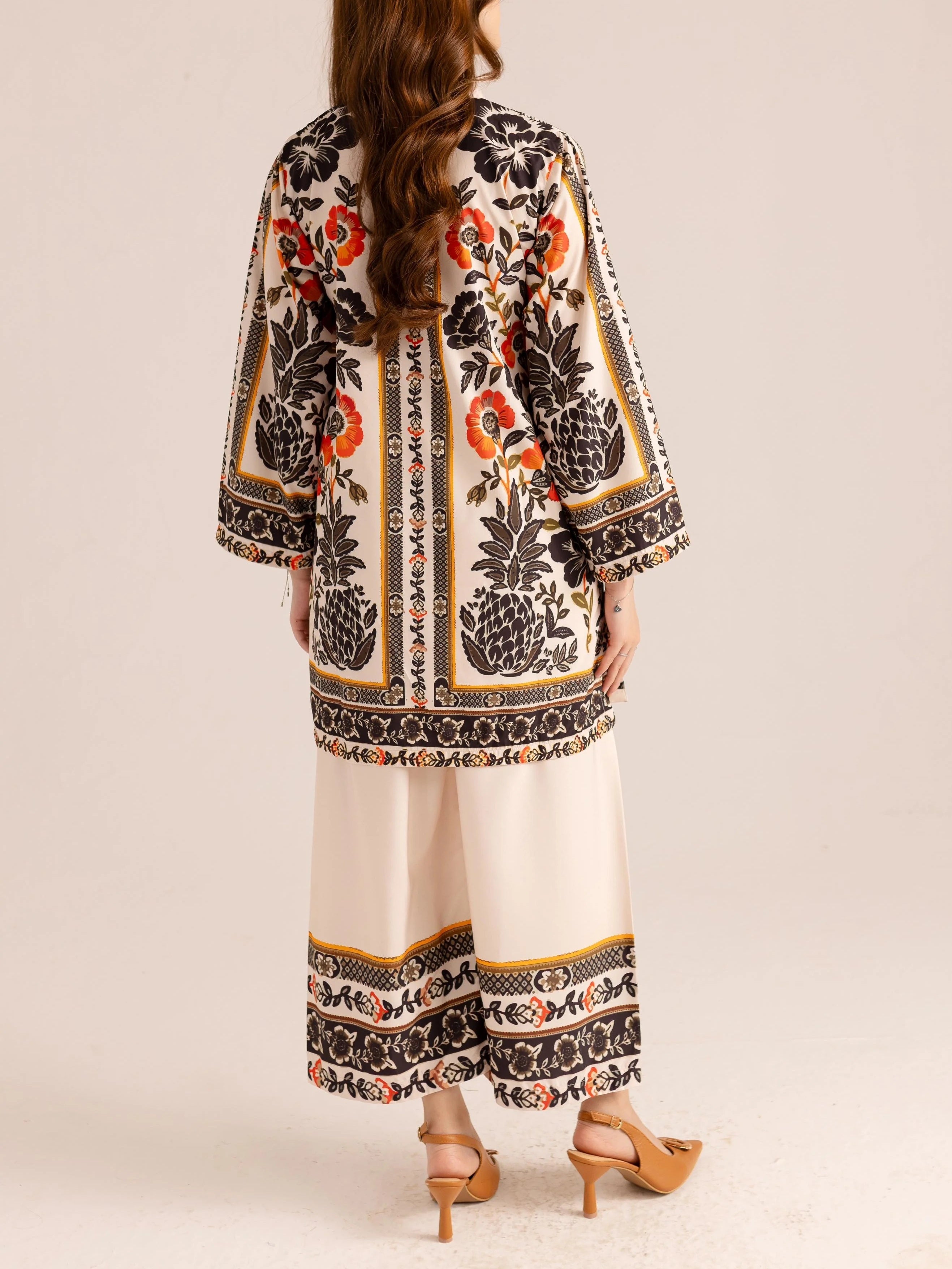 Contrast Trims Vintage - Inspired Floral Printed Co-ord Set