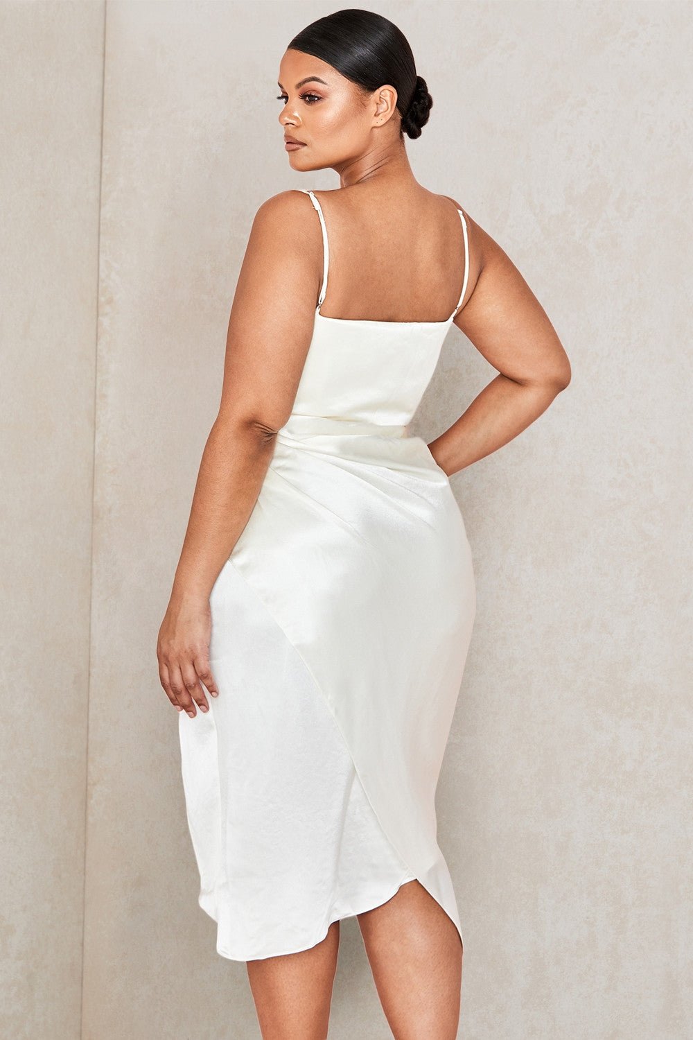 Reva | Essence of Glamour Midi Dress