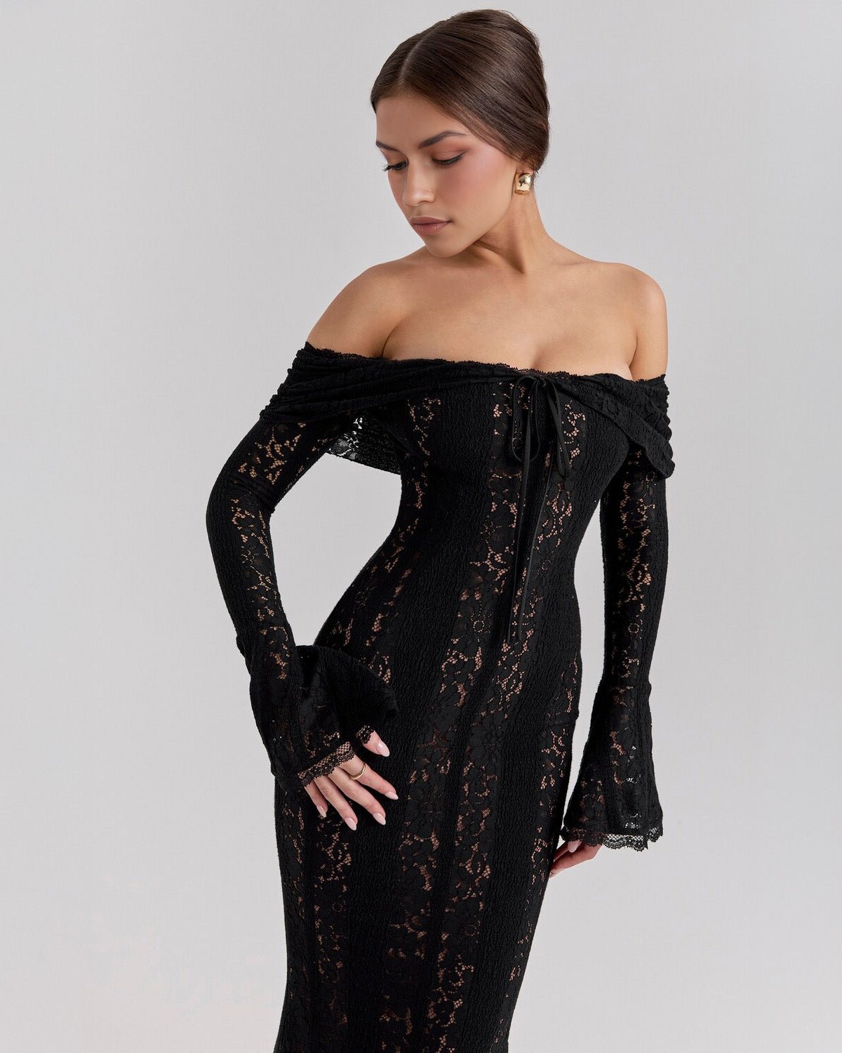 Rosalie | Lace Off-Shoulder Maxi Dress