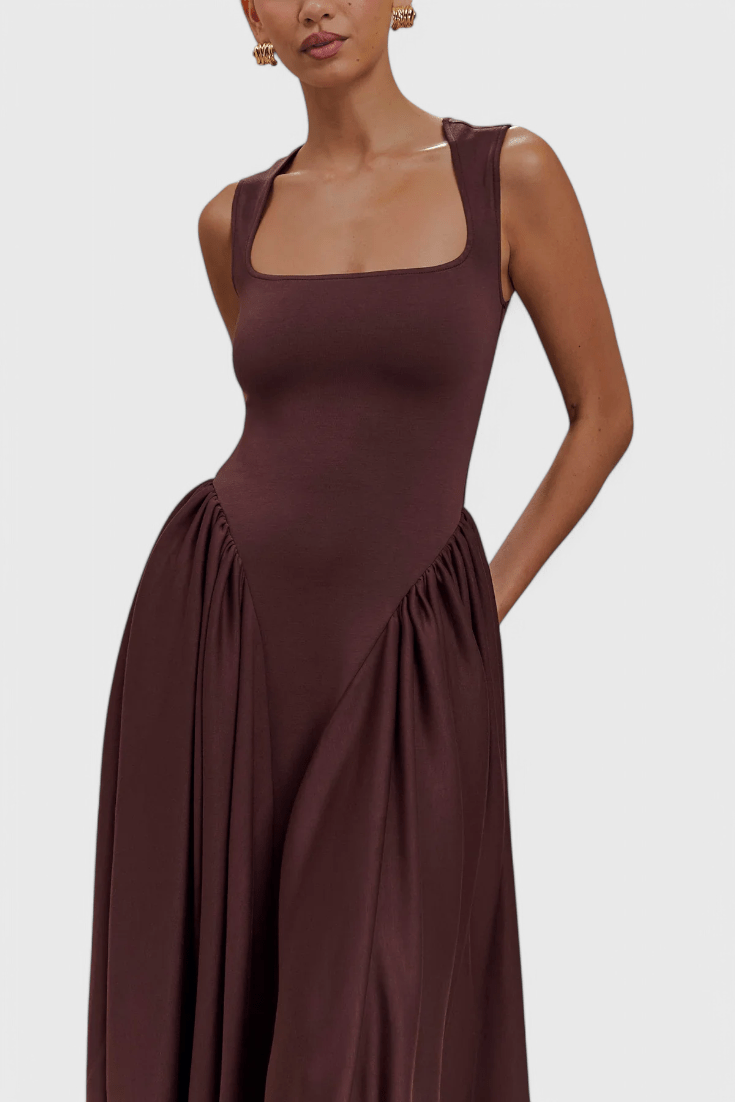 Verona | Sculpted Midi Dress