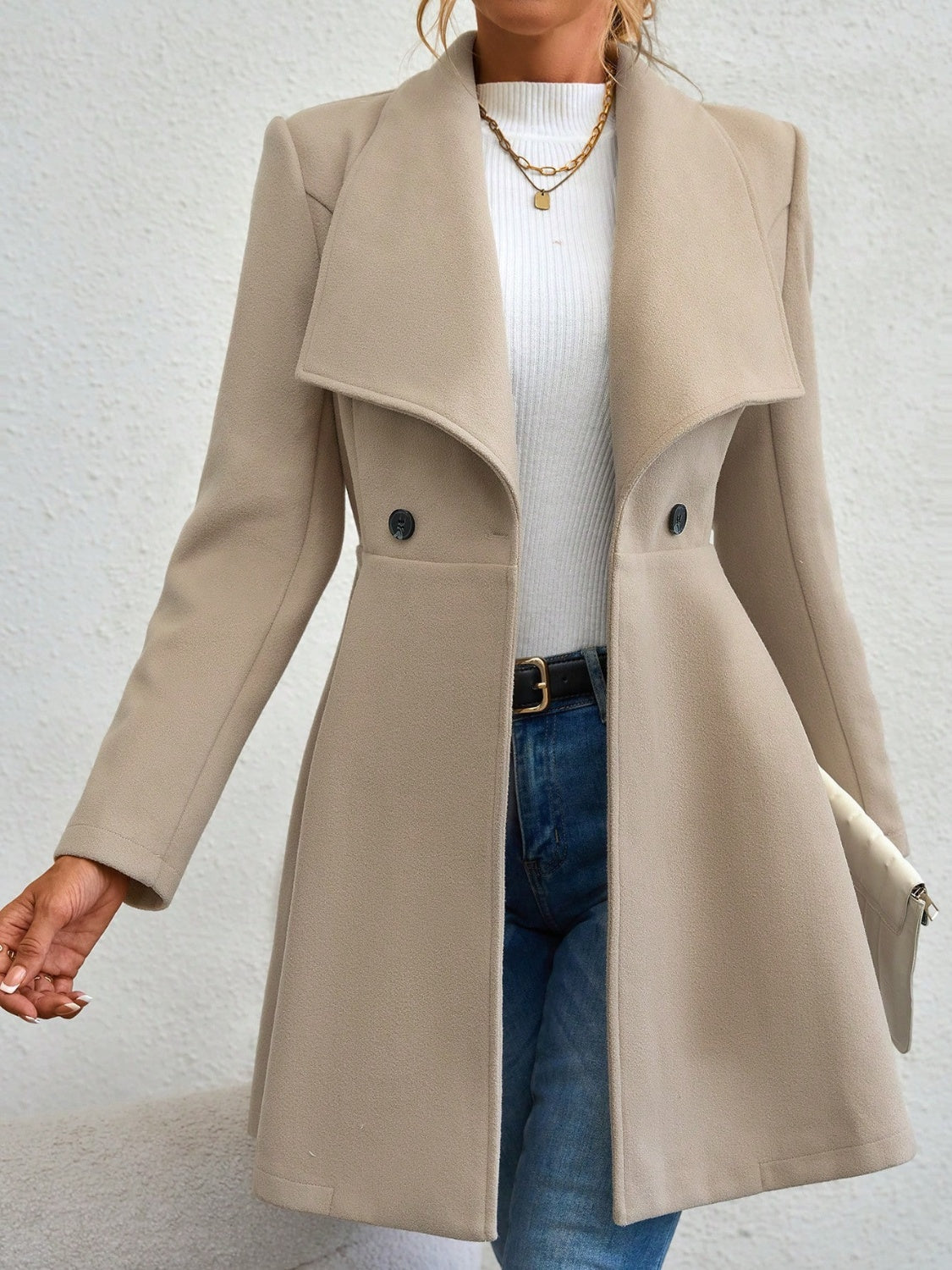 Tina - Elegant Button-Up Coat
