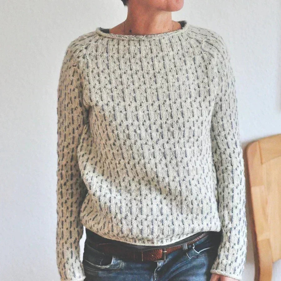 Lunar - Chic Sweater