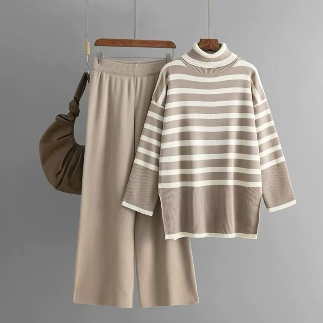 Maggie - Stylish Turtleneck 2 Piece Set