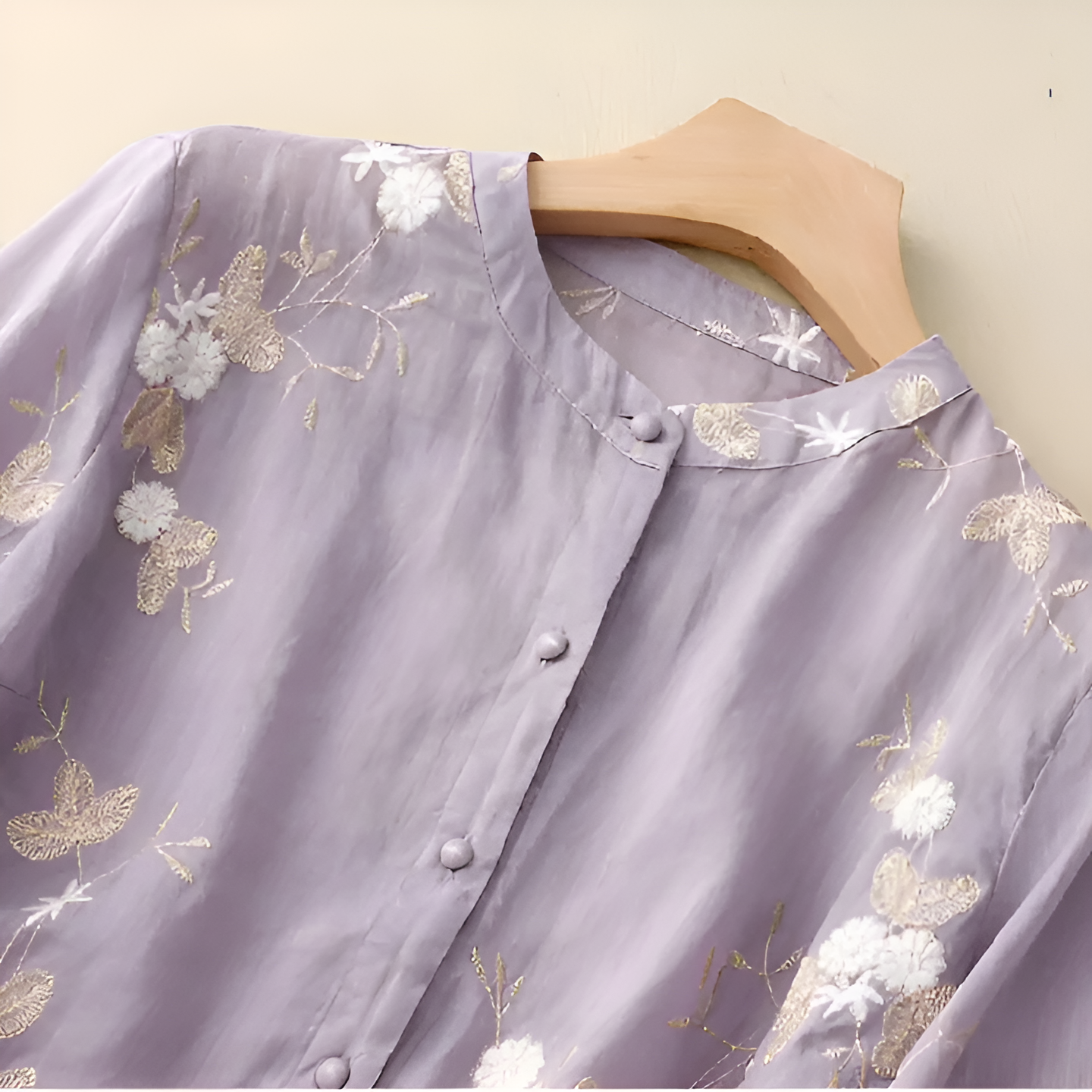 Nellie | Elegant Top with Embroidered Flowers