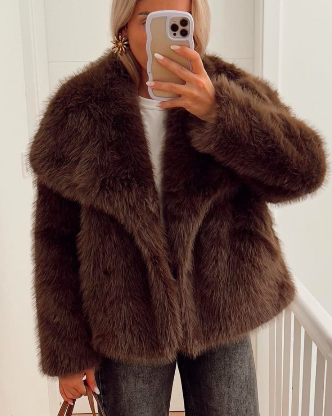 Elsie - Elegant Fur Coat