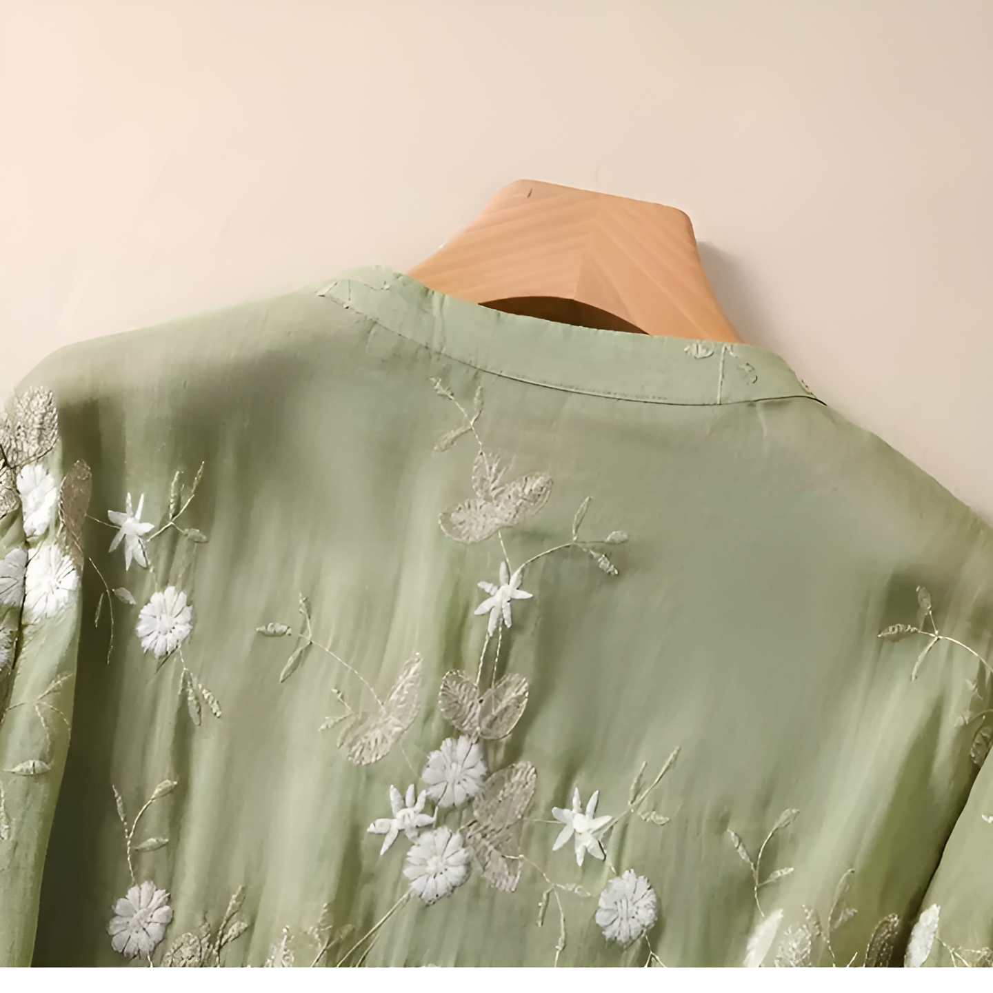 Nellie | Elegant Top with Embroidered Flowers
