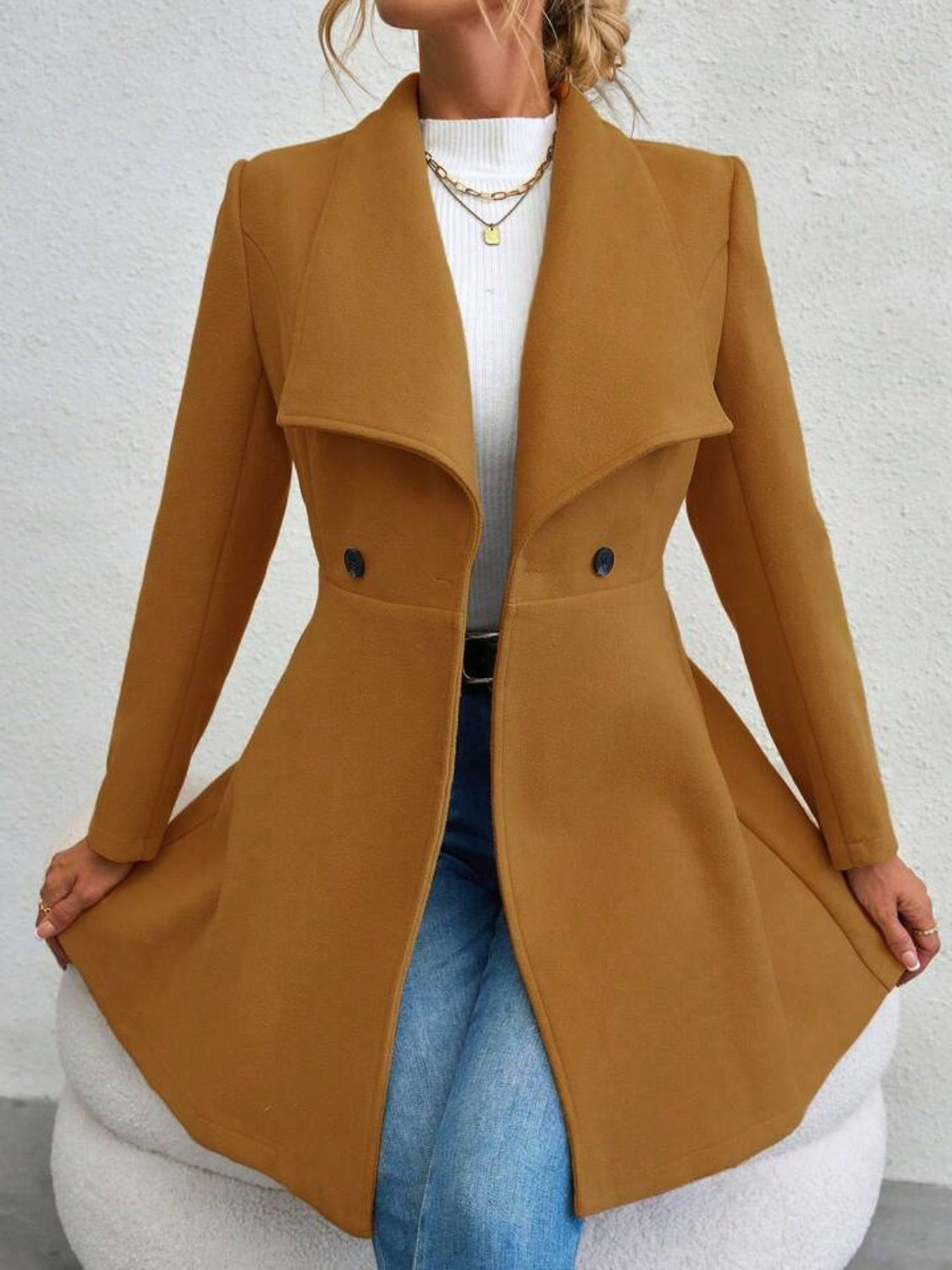 Tina - Elegant Button-Up Coat