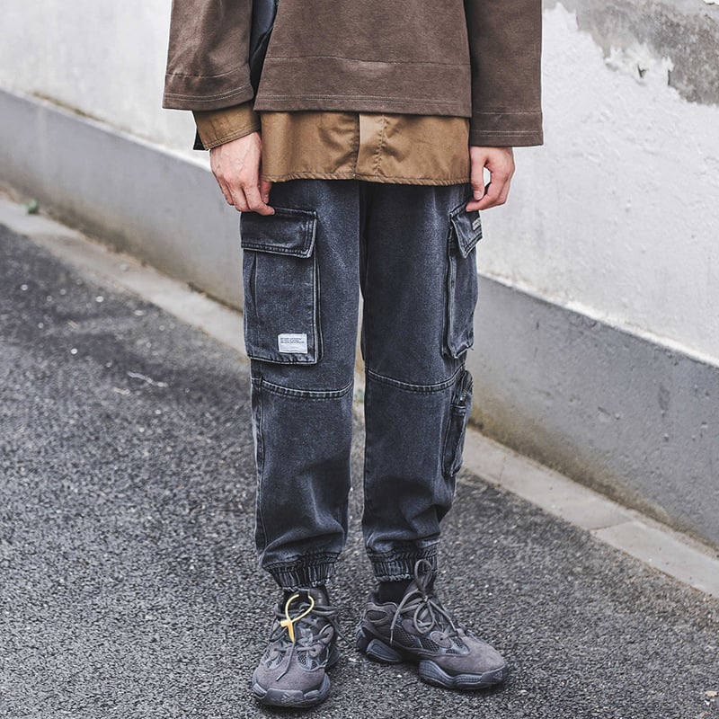 Mateo Pants - Frayed Denim for a Casual and Comfortable Look