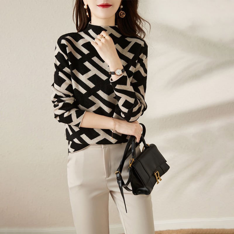 Helenor - Elegant, Geometric, Comfortable Sweater