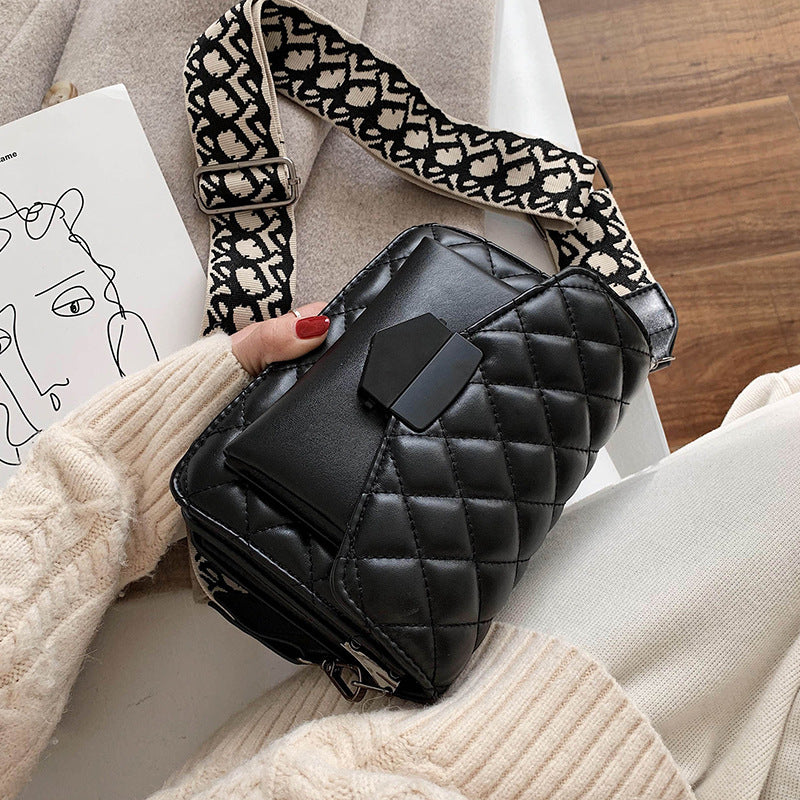 Isabella Timeless Allure | Stylish Shoulder Bag