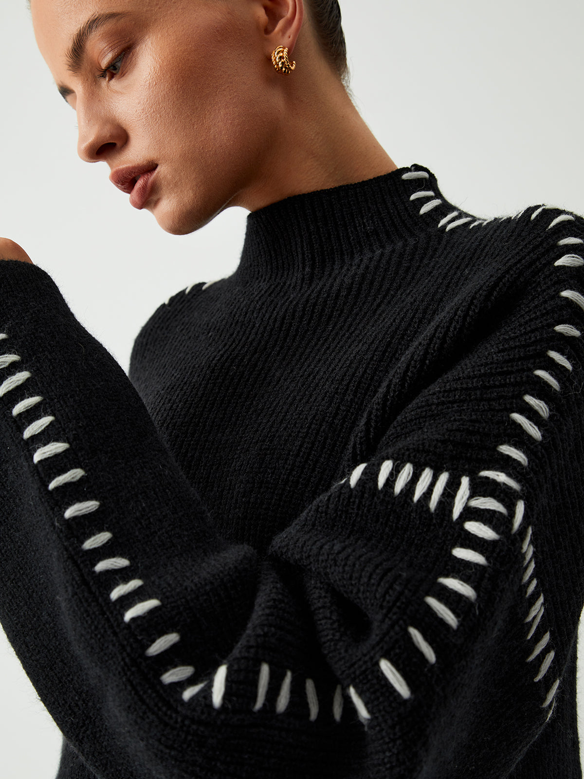Seleste - Comfortable Sweater