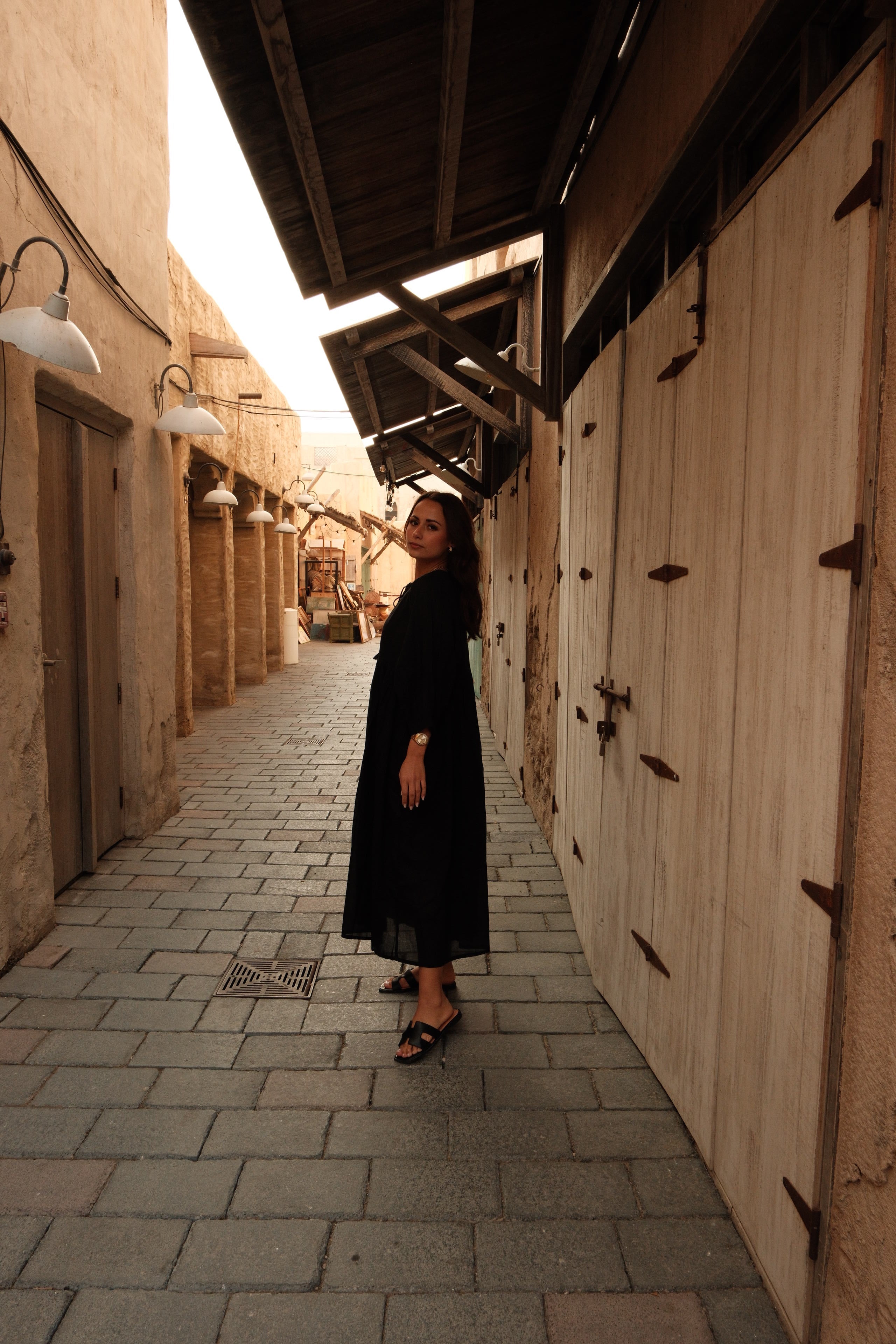 Daphne Midi Dress Black Oasis