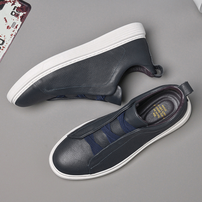 Maverick Sneakers