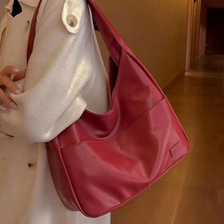 Hannah Favorite | Vintage Shoulder Handbag