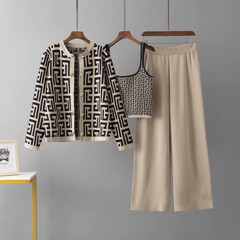 Wintour - Stylish Retro Maze Plaid O-collar Three-Piece Suit