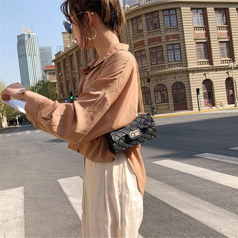 Elore Crossbody Bag