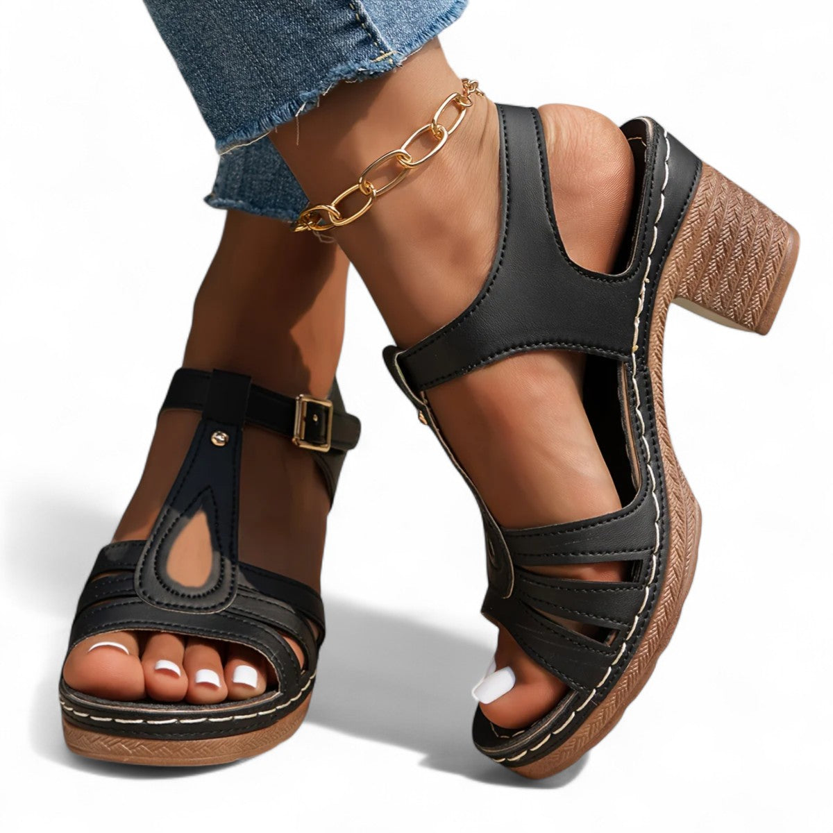 Sierra Classic Buckle Sandals