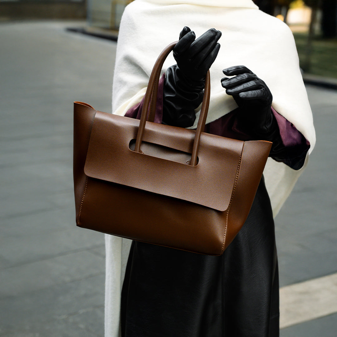 Katie Retro Tote Bag