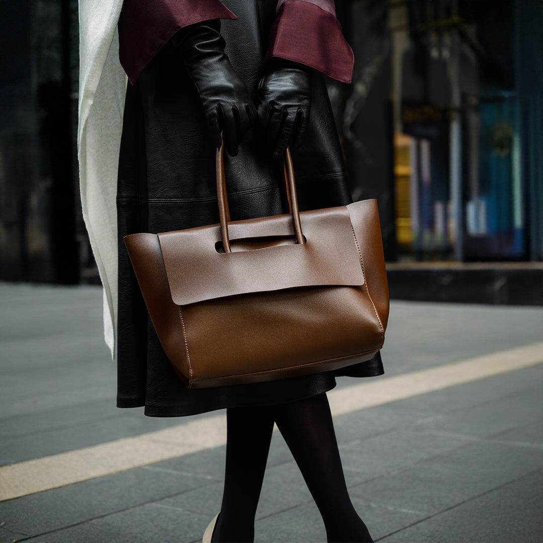 Katie Retro Tote Bag