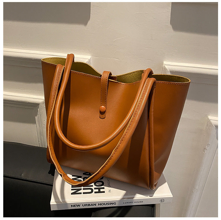 Charlotte Vintage Charme | Shoulder Bag