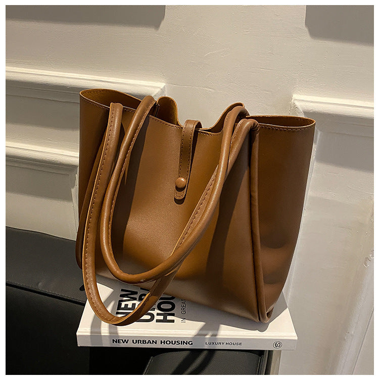 Charlotte Vintage Charme | Shoulder Bag