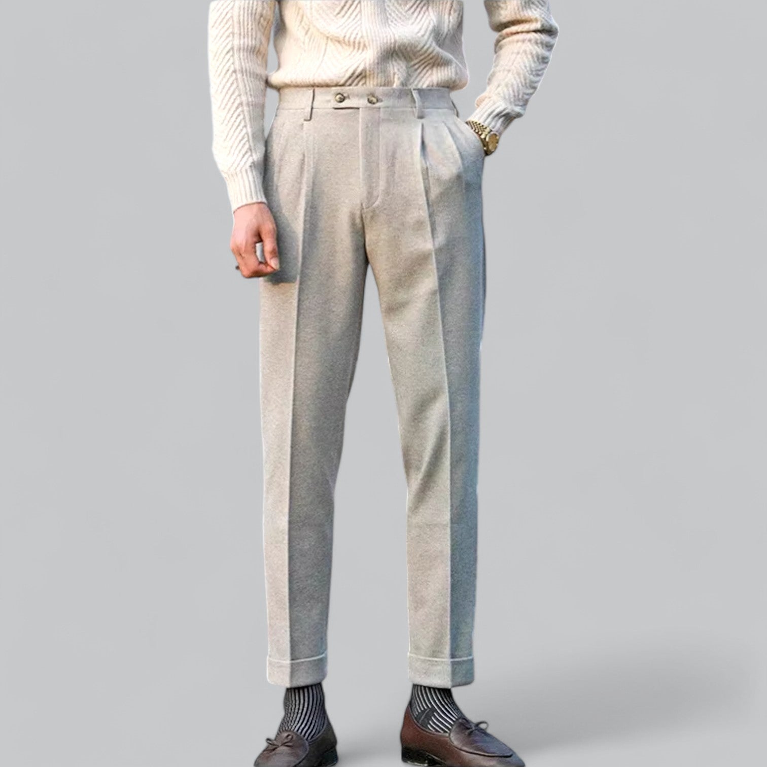 Elegant High Waisted Pants with Turn-ups - Comfort and Refined Style