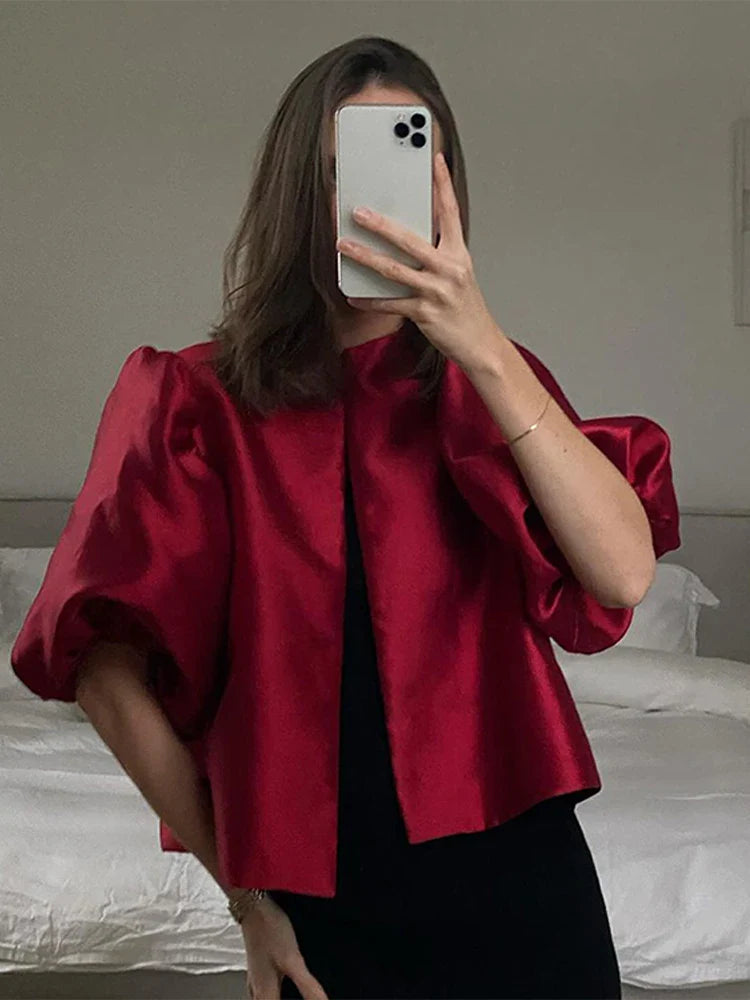 Cici Blouse - Puff Sleeves and Sophisticated Design
