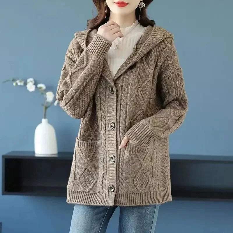 Lina - Elegant Diamond Stitch Cardigan