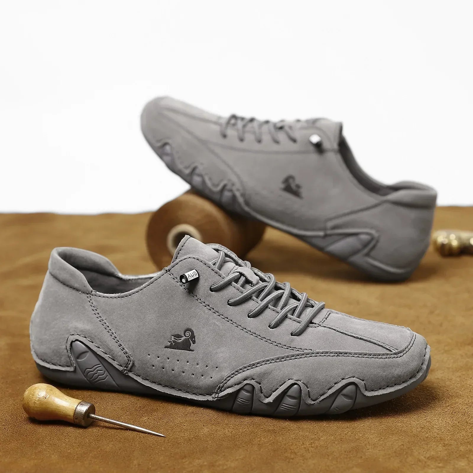 Simmons - Waterproof and breathable shoes