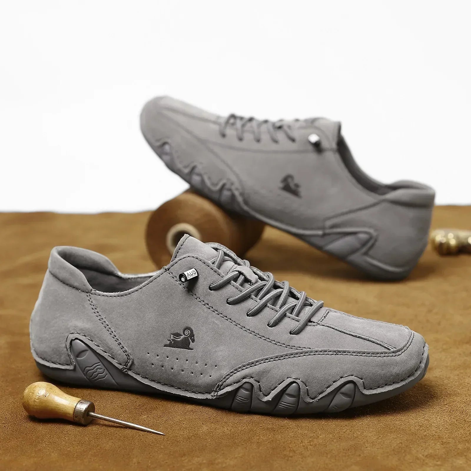 Simmons - Waterproof and breathable shoes