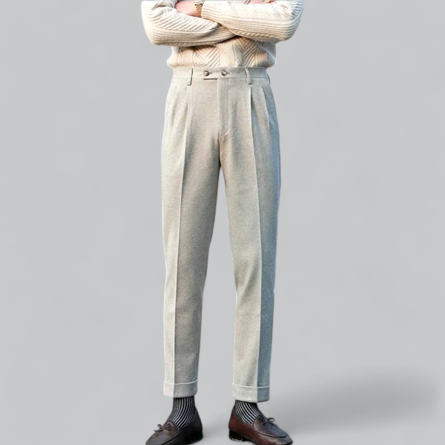 Elegant High Waisted Pants with Turn-ups - Comfort and Refined Style